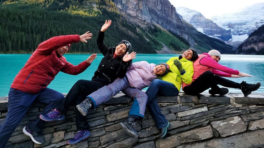 From Calgary/Canmore: Banff National Park Premium Day Trip - Banff gives you 105 minutes for food and wandering