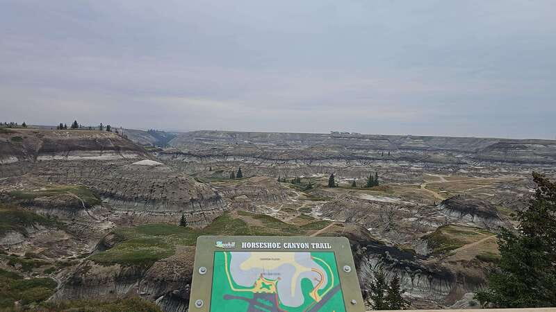 From Calgary: Drumheller Private Tour, Full day sightseeing - Who should choose this tour?