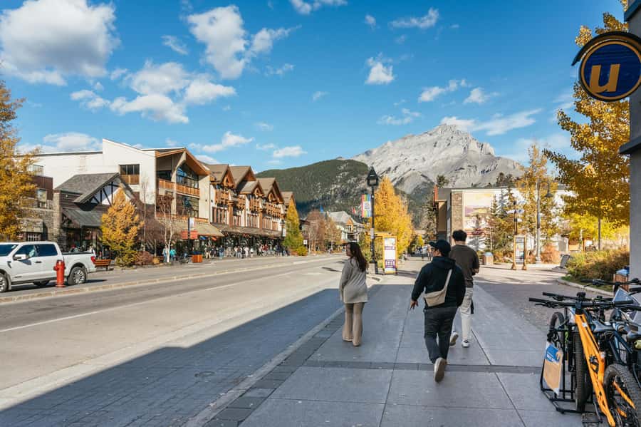 From Calgary: Private Banff National Park Day Trip - The driver-guide can shape the whole experience