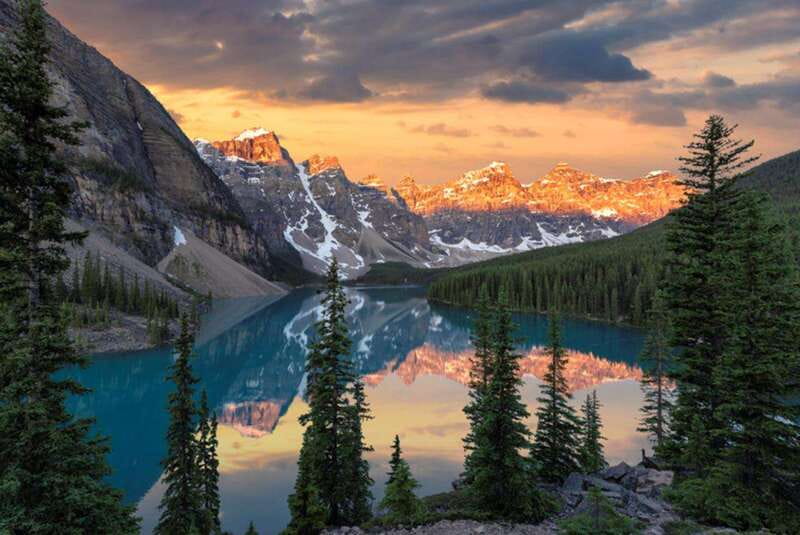 From Canmore/Banff: Moraine Lake Sunrise & Lake Louise Tour - Why the pre-dawn start is worth considering