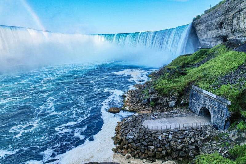 From Niagara Falls Canada Tour Boat, Lunch, Journey, Skylon - Hotel pickup, vehicles, and the one serious caution