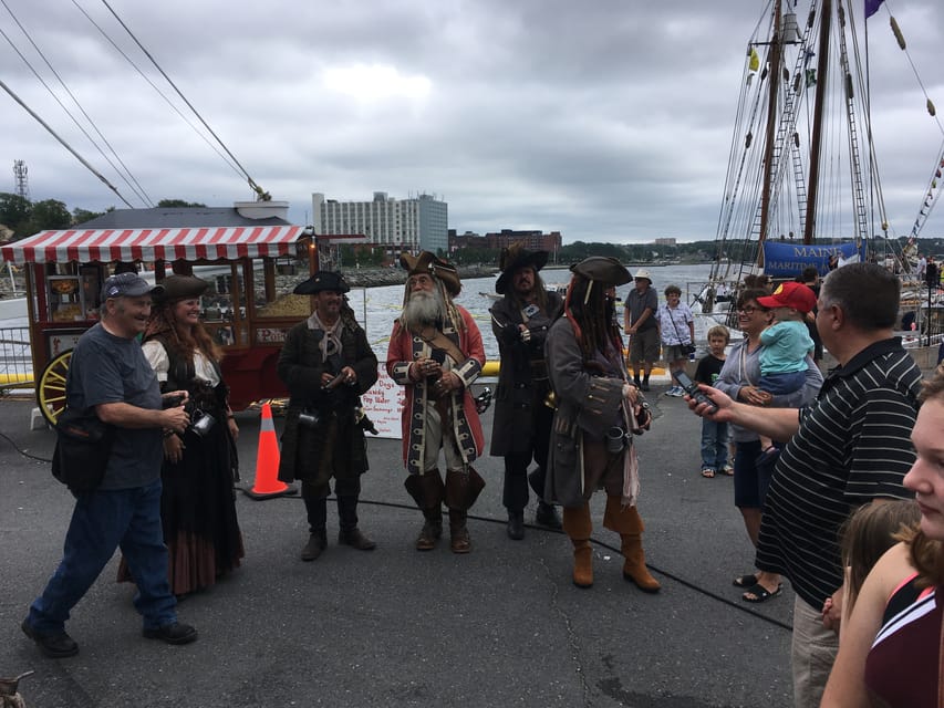 From Sydney, Canada: Walking Tour of Louisbourg Fortress - Two hours inside the fort town