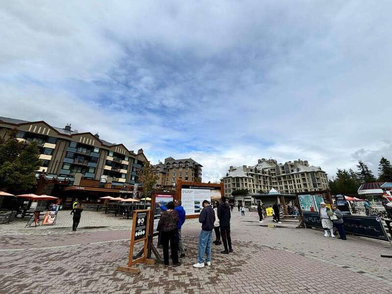 From Vancouver: Full-Day Whistler Tour - Winter stops around Squamish