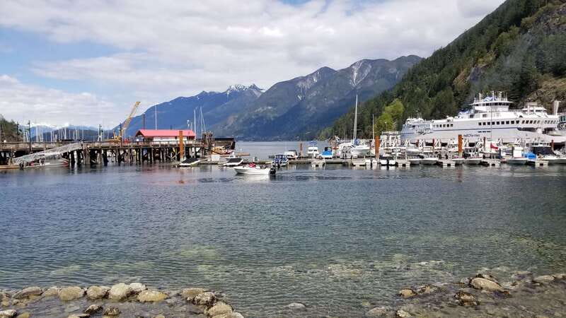 From Vancouver: Shannon Falls and Whistler Sightseeing Tour - Shannon Falls and the short walk to the water