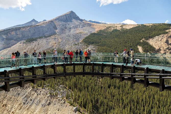 Glacier Adventure on the Icefields Parkway Hidden Gems Skywalk - Bow Lake and the glacier views