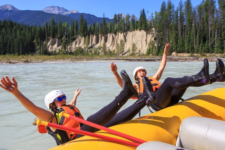 Golden, BC: Kicking Horse River Family Rafting with Lunch - Returning to Golden and getting cleaned up