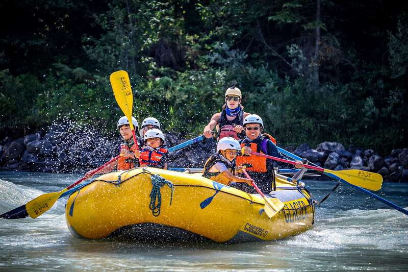 Golden, BC: Kicking Horse River Family Rafting with Lunch - The 25-minute ride to the river