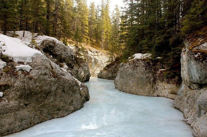 Grassi Lake and Grotto Canyon Hiking Calgary/Canmore/Banff - Weather, fitness, and what to bring