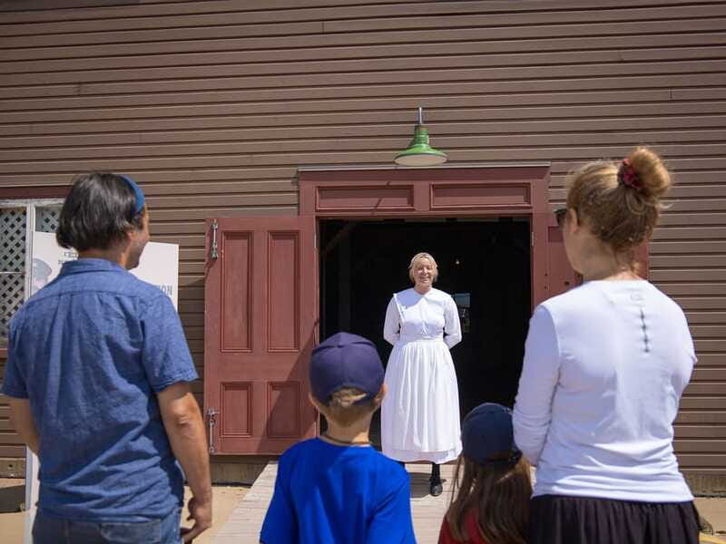 Grosse-Île: Irish Immigrant Memorial Cruise & Tour - Should you book Grosse-Île?
