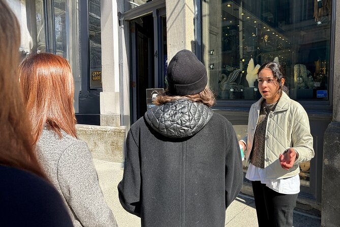 Guided Art Gallery Tour in Montreal - What the two-hour timing really gives you