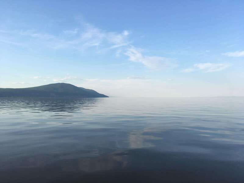 Guided cruise to discover Orleans Island and Quebec City - Château Frontenac and Quebec City from the river