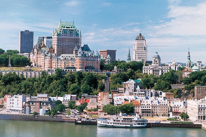 Guided Tour of the Fairmont Le Chateau Frontenac in Quebec City - Weather and cancellation details