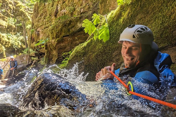 Half Day Canyoning Experience in Revelstoke - How the guide affects the experience