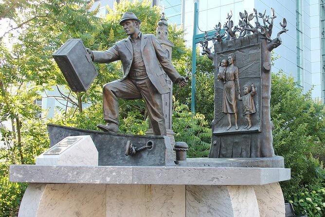 Half-Day Historical Tour of Halifax - Titanic graves and the Halifax Explosion
