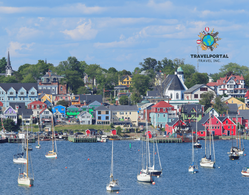 Halifax: Guided tour to Peggy's Cove, Lunenburg & … - What the guides add to the day