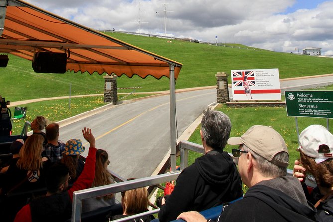 Halifax Harbour Hopper Tour - History delivered with humor