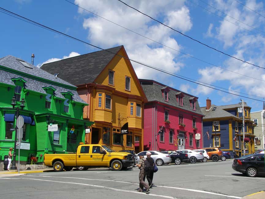 Halifax: South Coast Nova Scotia Private Day Tour - Queensland Beach for sand and Atlantic water