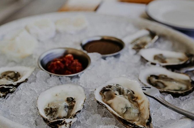 Halifax Walking Food Tour - Atlantic oysters with room to compare