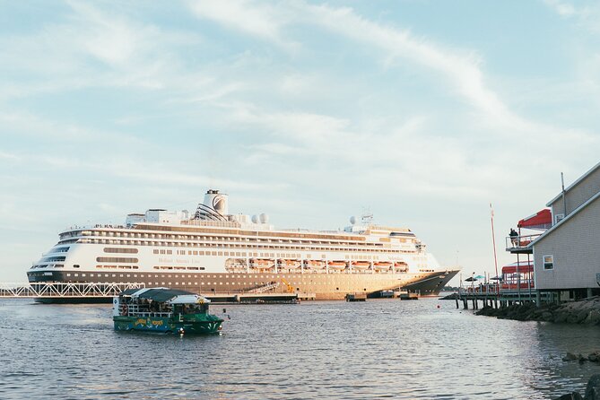 Harbour Hopper Tours: Charlottetown, PEI - My call: book it for orientation, not extended sightseeing
