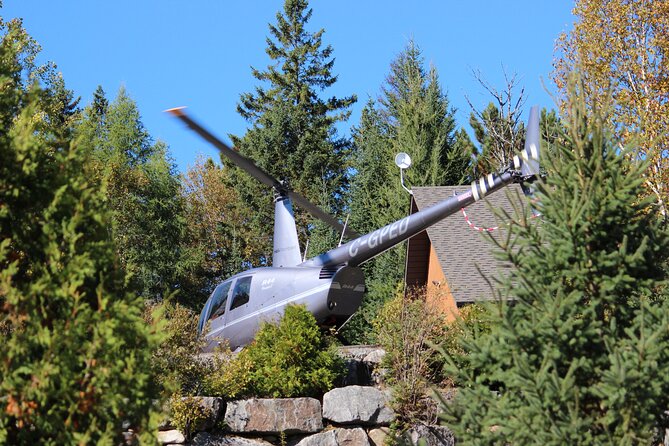 Helicopter Tour Over Mont-Tremblant 70KM ( 20 min ) - Starting near the Mont-Tremblant resort