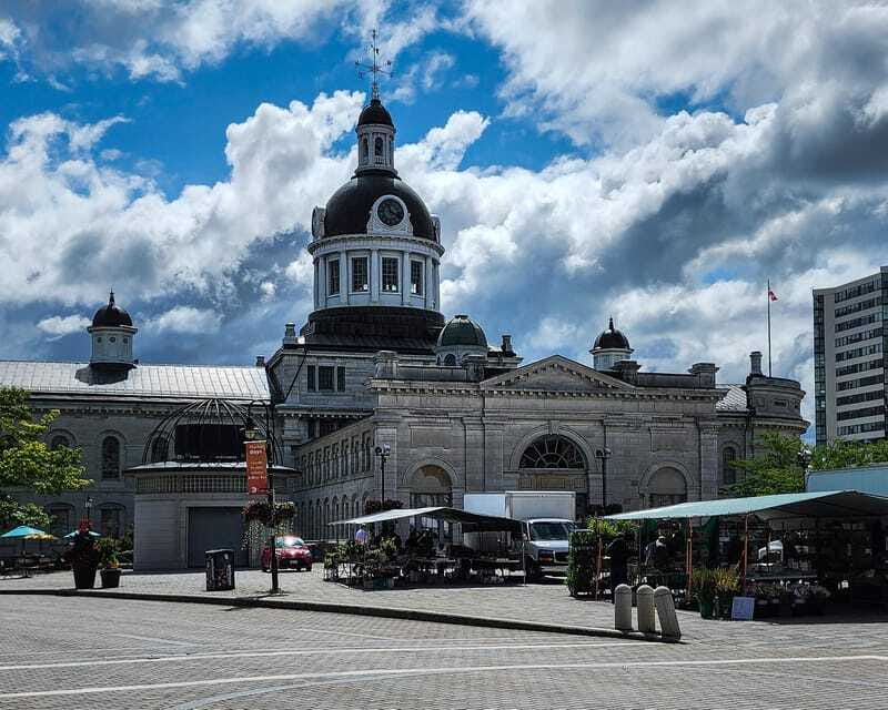Hidden Kingston City Walking Tours - What the guide adds to the experience