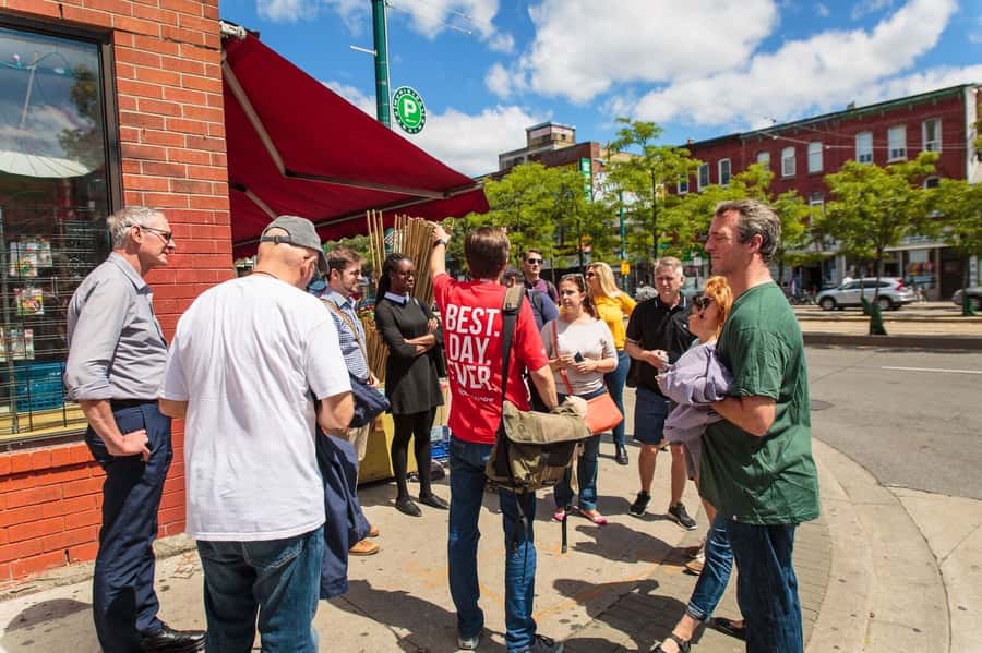 Hidden Toronto: Kensington Market & Chinatown Walk - Who should book this walk?