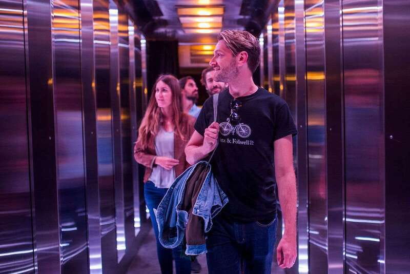 Highlights & Hidden Gems of Old Montreal guided walking tour - Summer heat and winter cold