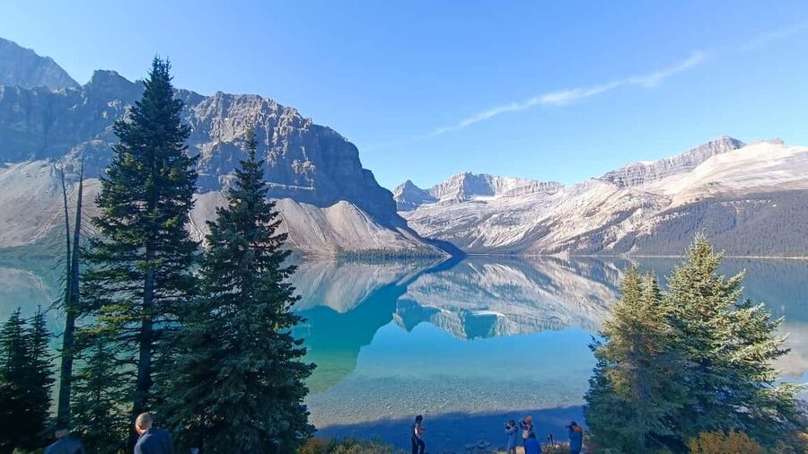 Icefield: Bow Lake, Columbia Icefield, Peyto Lake Day Tour - Who will get the most from this tour