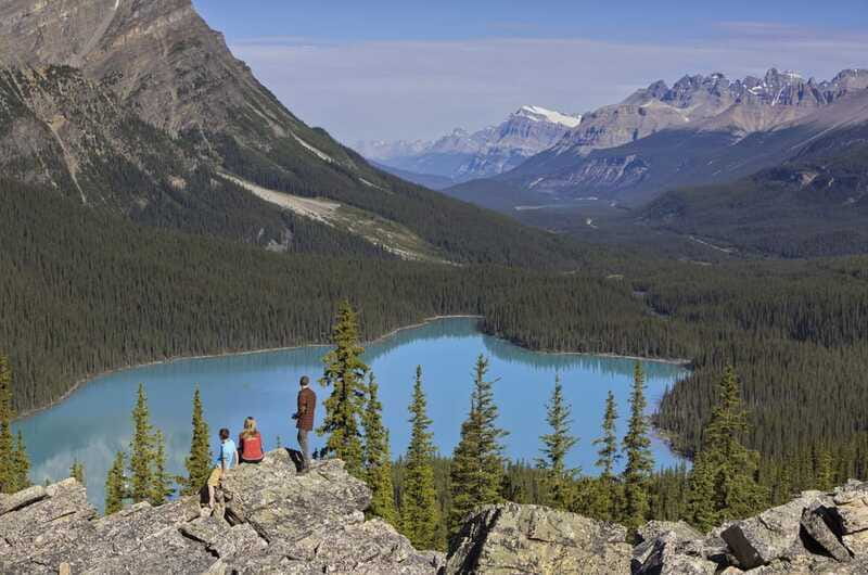 Icefield: Icefield Parkway, Bow Lakes & Peyto Lakes Day Tour - Why this is a long day, and how to handle it