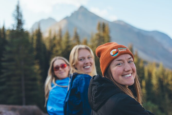 Icefields Parkway Experience - Peyto Lake viewpoint and a short uphill walk