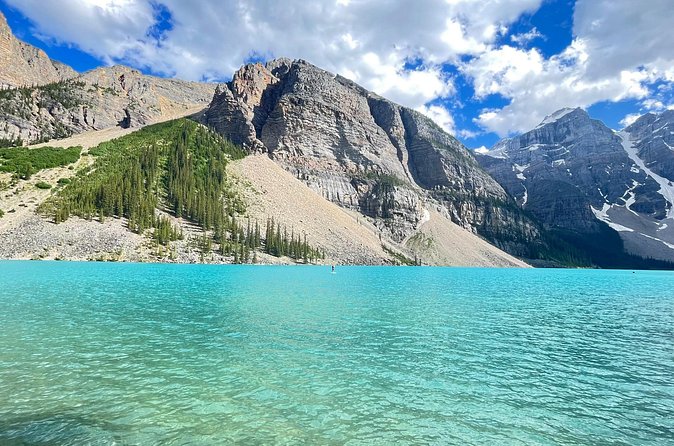 Icefields Parkway Moraine Lake & Lake Louise Tour Full Day - Highway 93 North: scenery between the stops