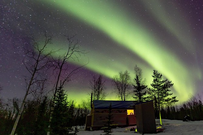 Intimate Aurora Tours Cozy Cabin Bucket List - Arriving at the rustic cabin in the boreal forest