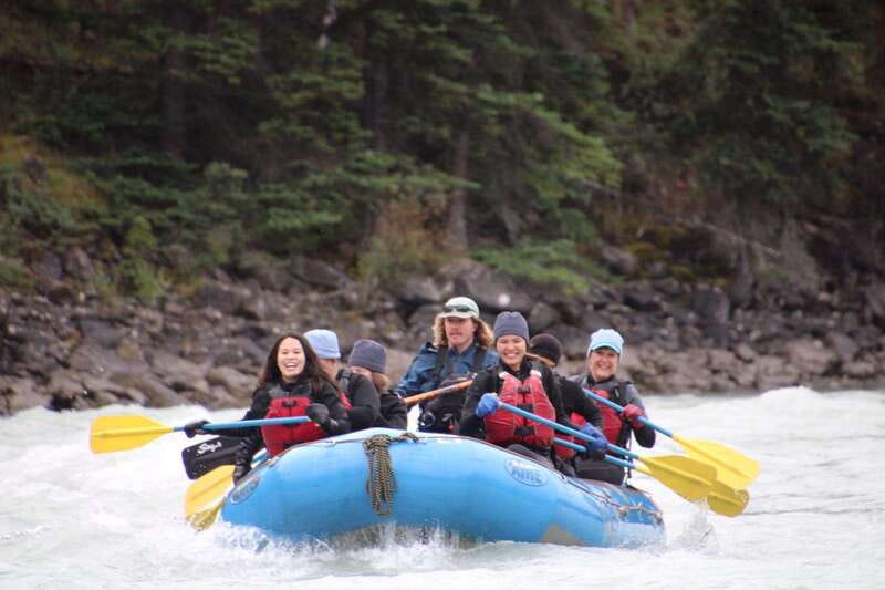 Jasper: Athabasca River Mile 5 Whitewater Rafting Tour - Riding the Class II rapids