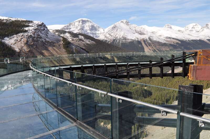 Jasper: Columbia Icefield Skywalk - Glacier views, waterfalls, and the Sunwapta Valley