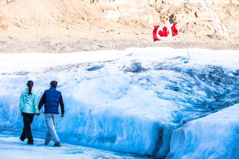 Jasper: Columbia Icefield Skywalk and Ice Explorer Ticket - Twenty minutes on the 25,000-year-old ice