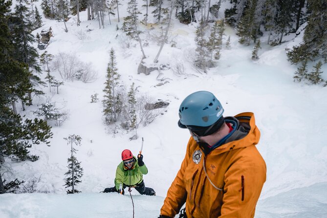 Jasper Ice Climbing Experience - Food, clothing, and comfort in the cold