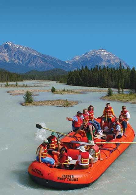 Jasper: Jasper National Park Easy 2-Hour Rafting Trip - Wildlife and the view from the raft