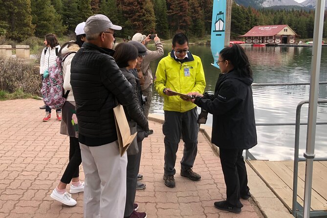 Jasper National Park 2-Day Tour: Maligne Lake & Columbia Icefield - Medicine Lake and the mystery below the surface