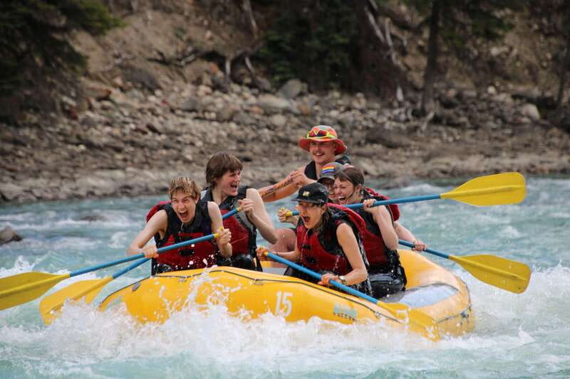 Jasper National Park: 2-Hour Whitewater Rafting - Who should book this rafting trip?
