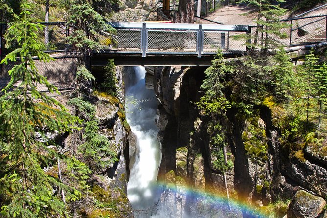 Jasper National Park Tour: Maligne Valley, Medicine Lake and Spirit Island - Why this Jasper tour works so well in one day