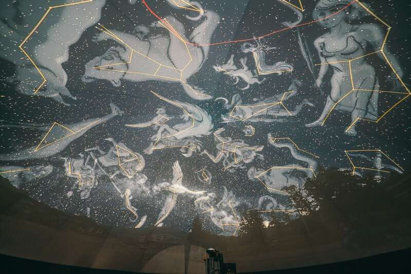 Jasper: Planetarium Indoor Dome Experience - Why the live guide matters