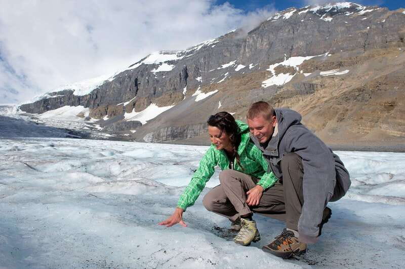 Jasper: Transfer to Banff/Lake Louise w/ Columbia Icefields - Key points to know before booking