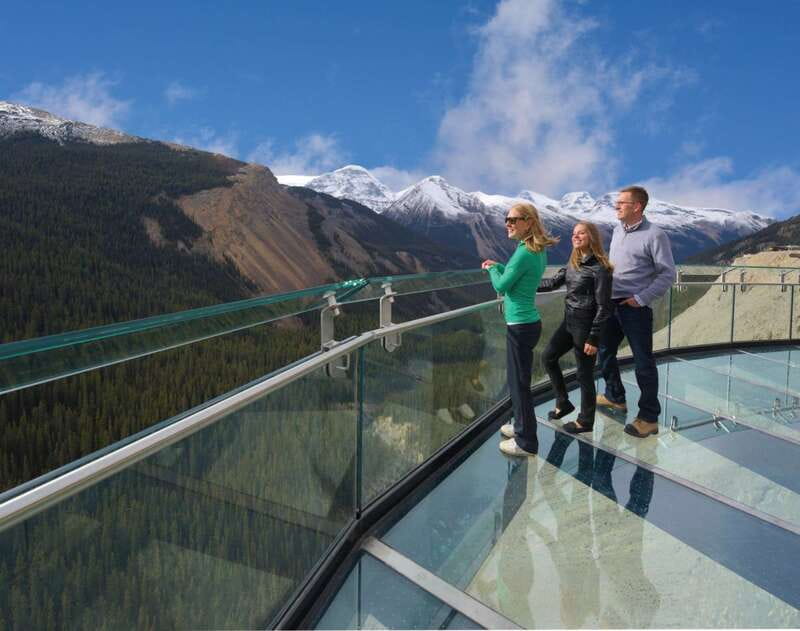 Jasper: Transfer to Banff/Lake Louise w/ Columbia Icefields - Why this transfer is more than a ride