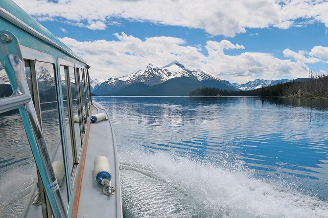 Jasper Wildlife & Sightseeing Tour with Maligne Lake Cruise - What the fire changes about the experience