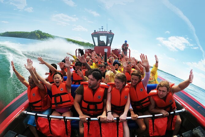 Jet Boating Montreal's Lachine Rapids - Why the Lachine Rapids make this ride different