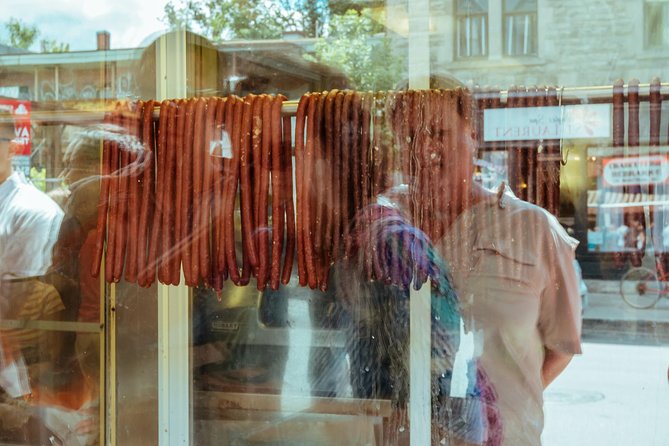 Jewish Neighborhood Food Tour - Price, group size, and what you receive