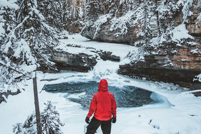 Johnston Canyon Frozen Waterfalls - Small Group Tour - Why Johnston Canyon is so good in winter