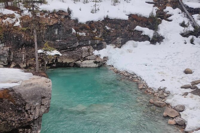 Johnston Canyon, Marble Canyon Hiking and Banff Town day tour - Winter gear and changing conditions