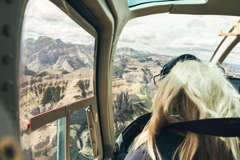 Kananaskis: 30-Minute Heli Tour of Minnewanka Lake and Banff - Ghost River and the eastern Rocky Mountain Front