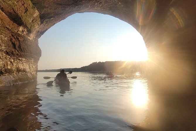 Kayak the Bay of Fundy Sea Caves - Weather, cancellation, and practical planning
